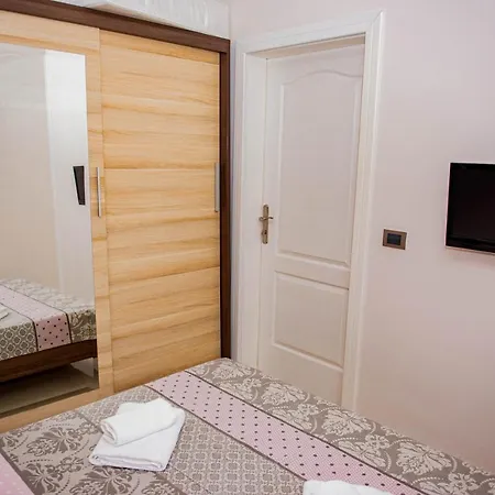 Apartament Apartment *